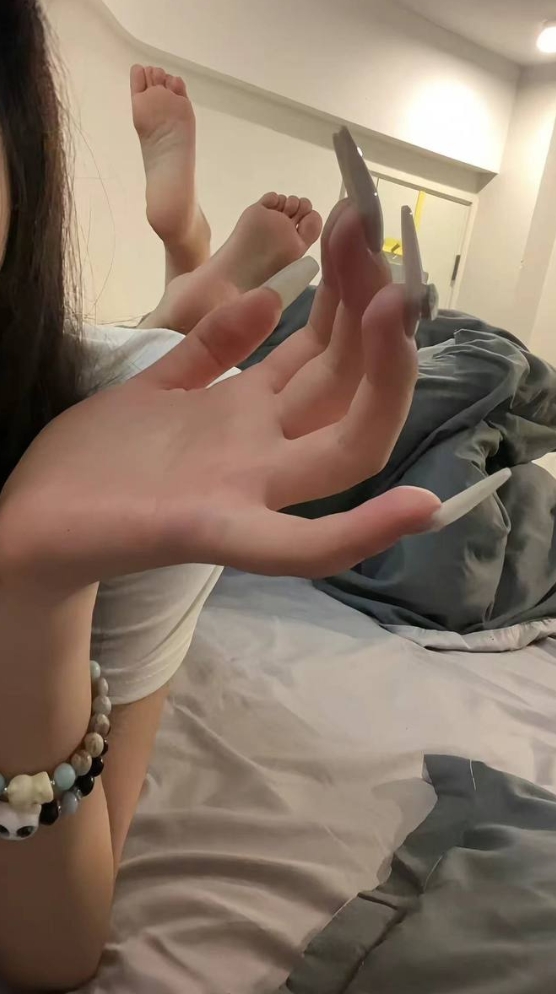 字母圈BDSM指南:女M如何选择靠谱男S,避免伪Dom常见陷阱