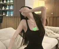 揭秘BDSM中的跪奴:跪姿顺从的魅力与实践