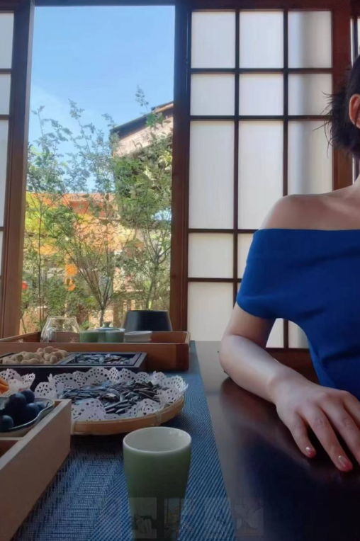 刑奴：BDSM字母圈中的惩罚与服从